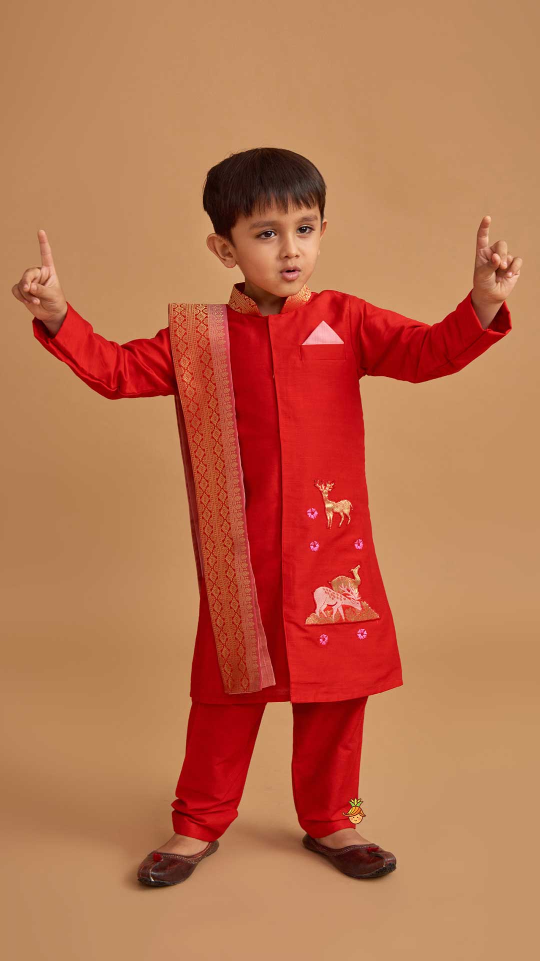 Reindeer Embroidered Red Kurta And Pyjama With Shawl
