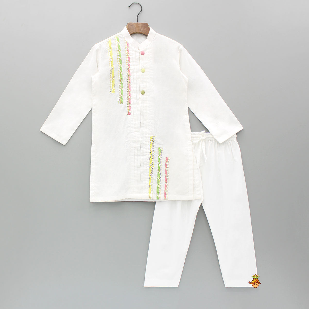 Gota Lace Work White Pin Tuck Kurta And Pyjama