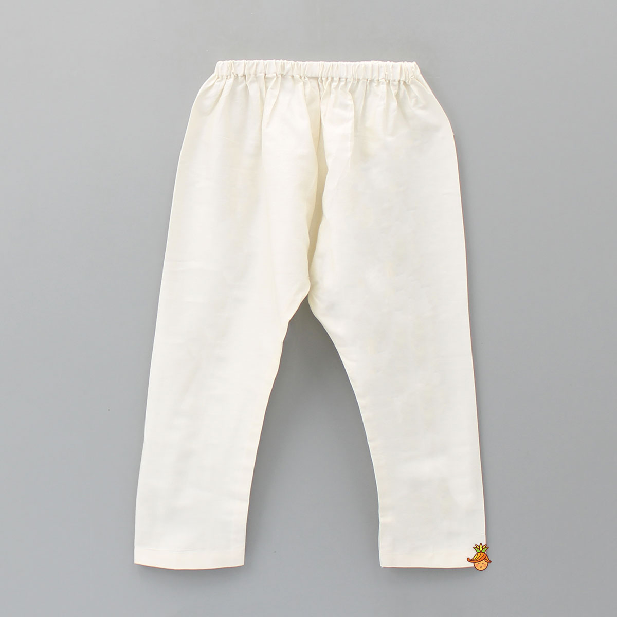 Booti Embroidered Kurta With Off White Pyjama
