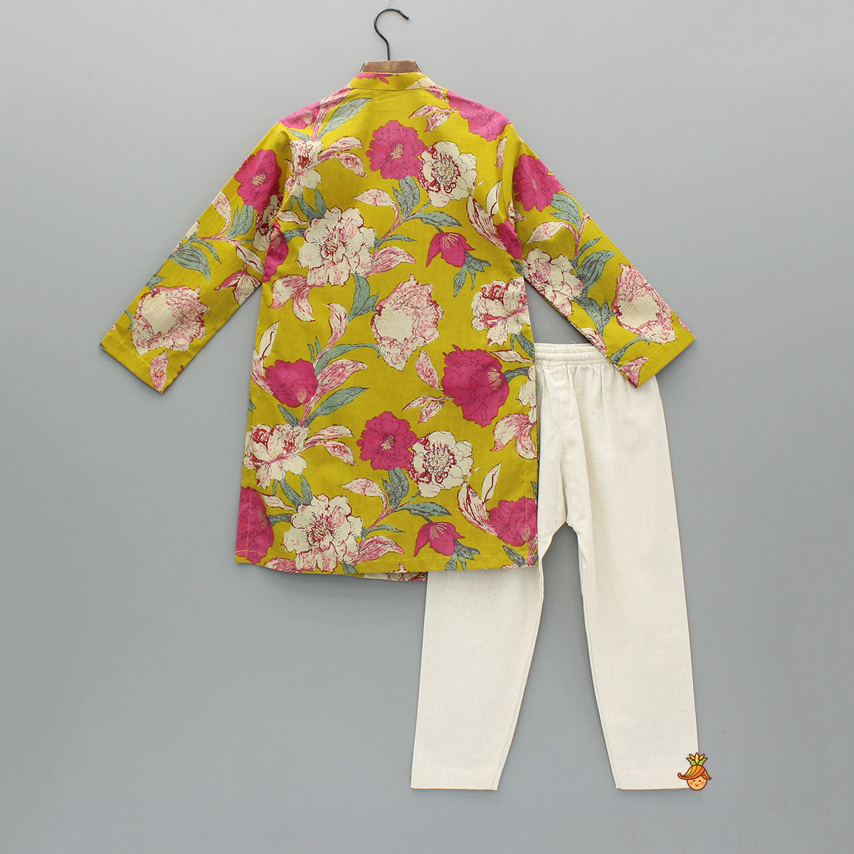 Floral Printed Stylish Hem Kurta With Pyjama