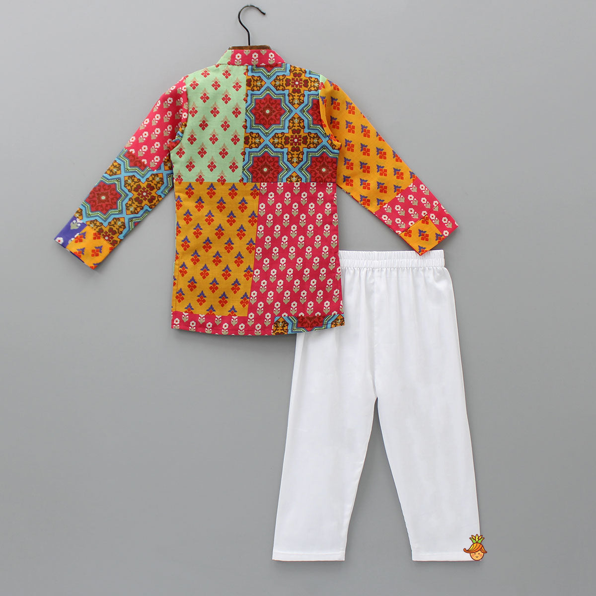 Ethnic Multicolour Printed Kurta With Pyjama