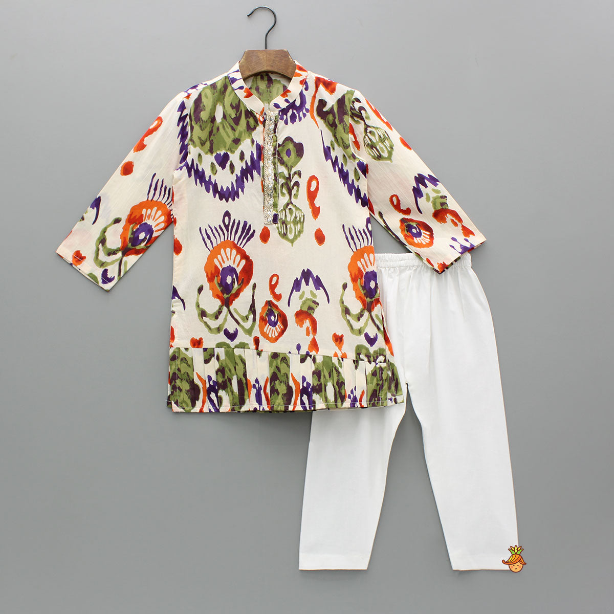 Pleated Hem Multicolour Printed Kurta And Pyjama