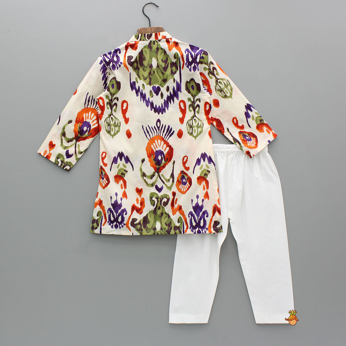 Pleated Hem Multicolour Printed Kurta And Pyjama