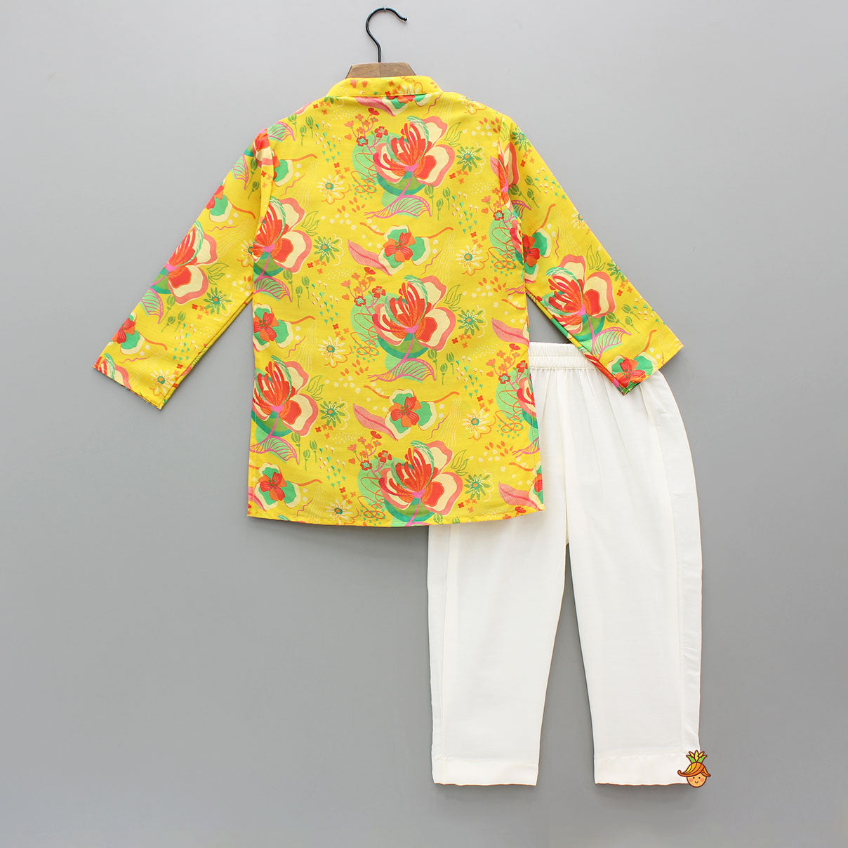 Pom Poms Adorned Yellow Kurta And Pockets Detail Pyjama