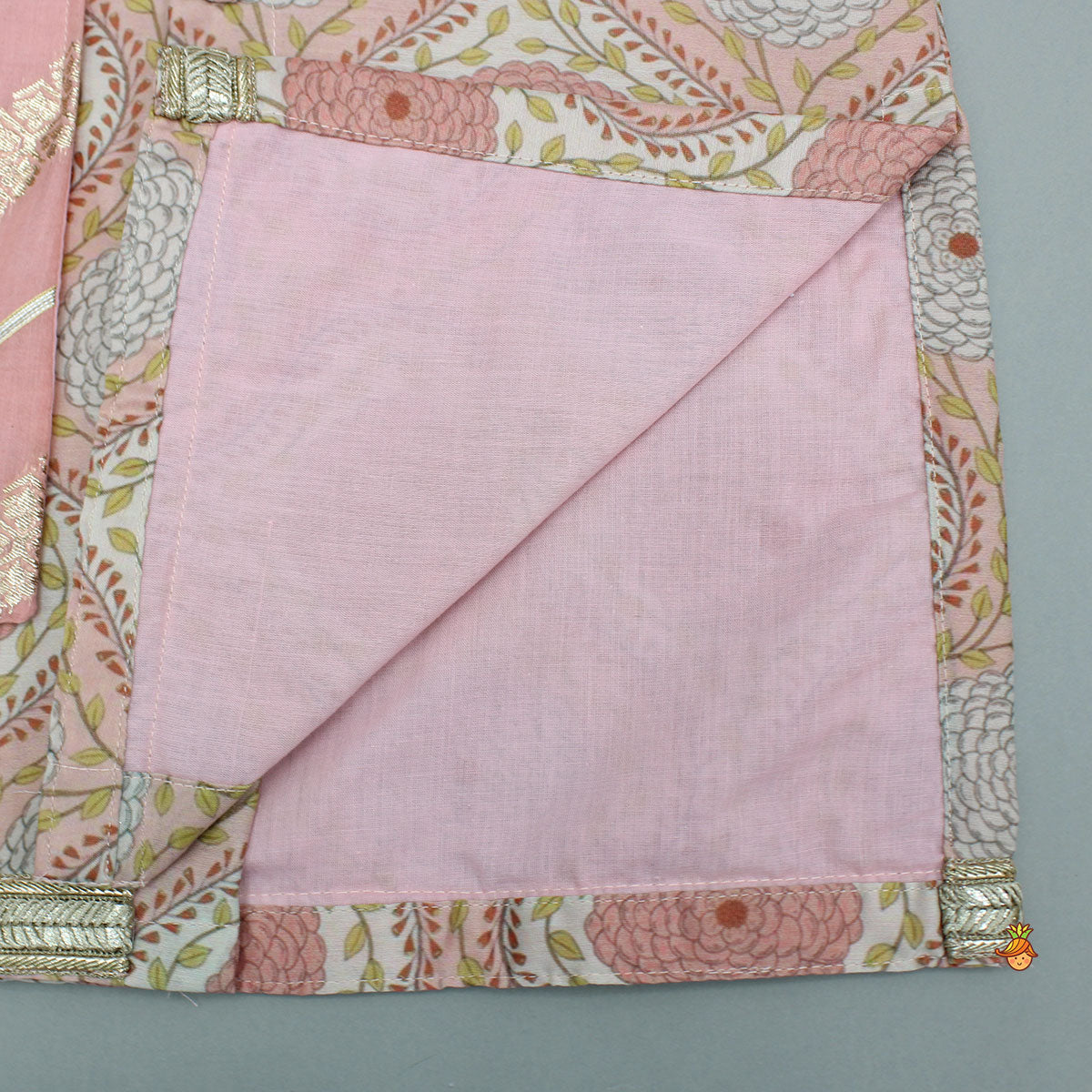 Double Layered Flap Peach Ethnic Kurta And Off White Pyjama