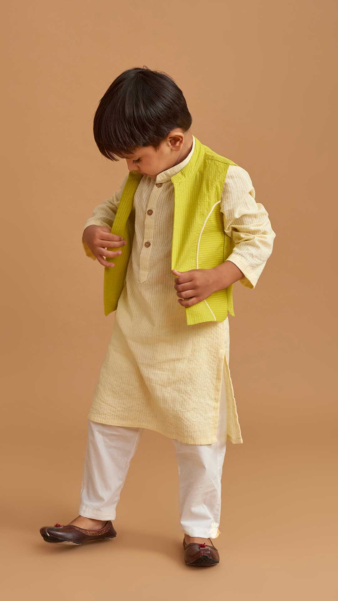 Cotton Cream Kurta With Green Jacket And Pocket Detail Pyjama