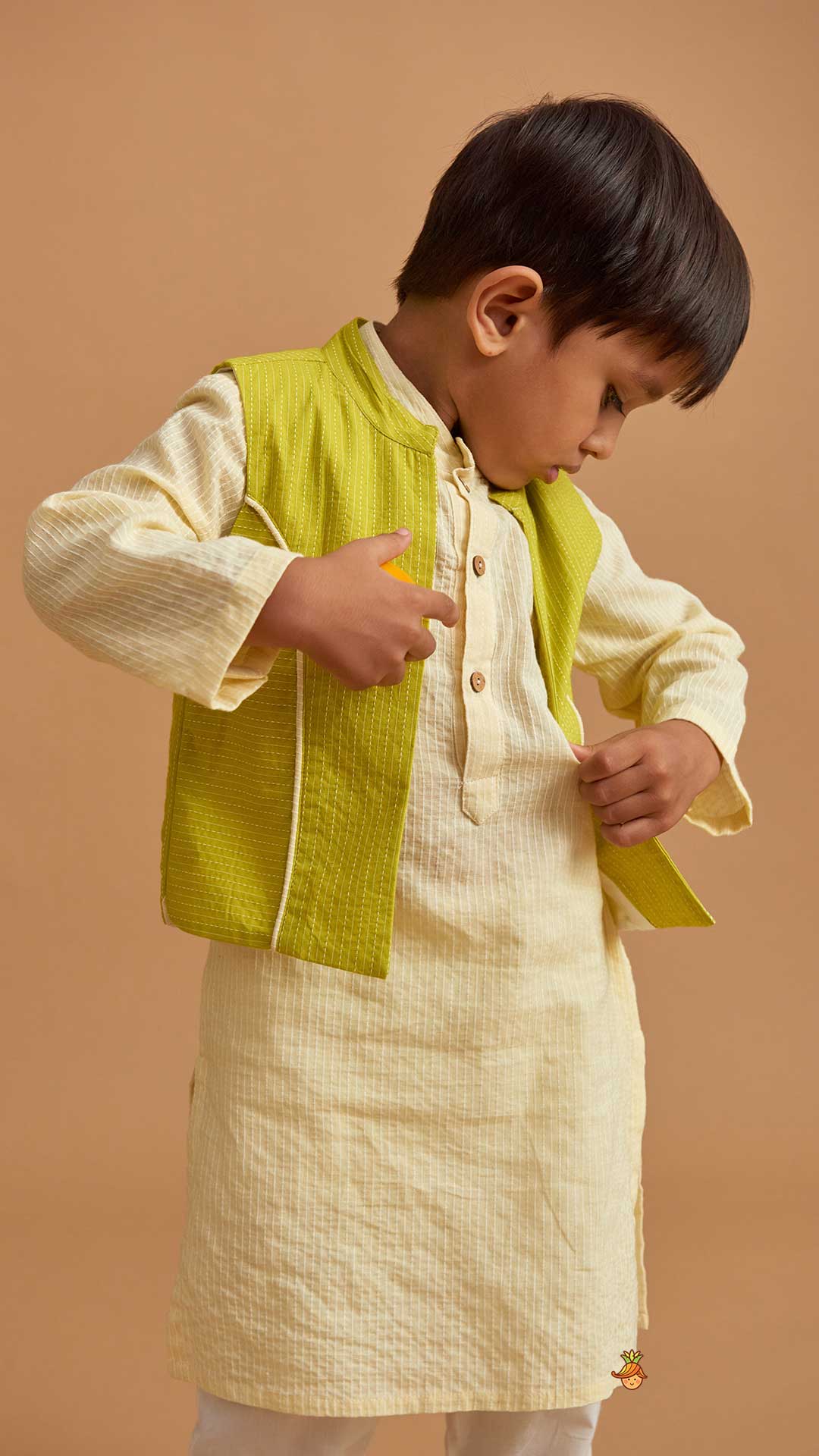 Cotton Cream Kurta With Green Jacket And Pocket Detail Pyjama