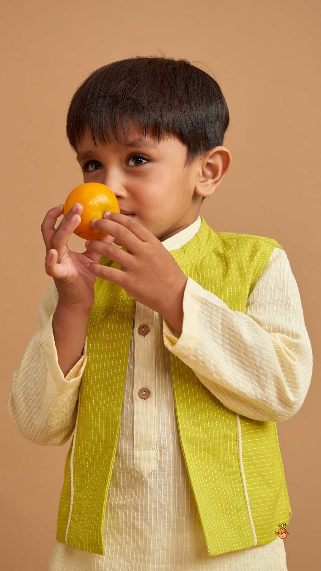 Cotton Cream Kurta With Green Jacket And Pocket Detail Pyjama