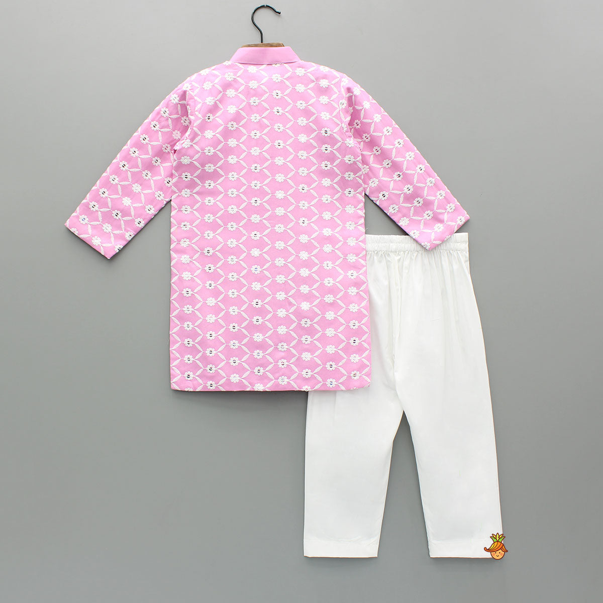 Ethnic Sequins And Thread Embroidered Pink Kurta With Pyjama