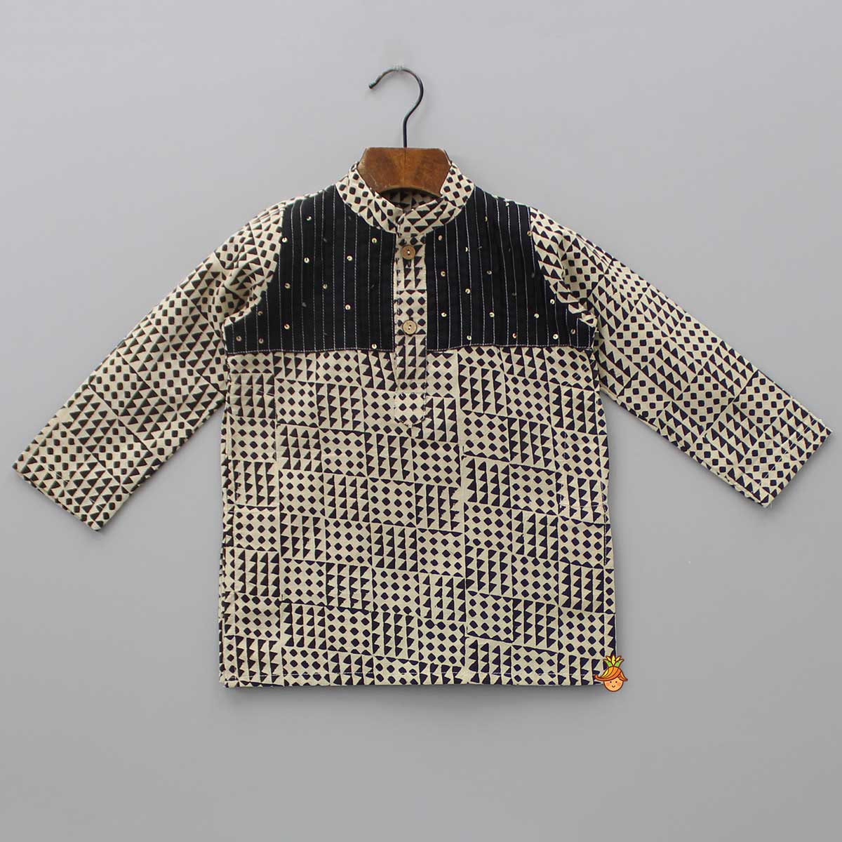 Contrasting Pin Tuck Detail Yoke Kurta And Black Pyjama