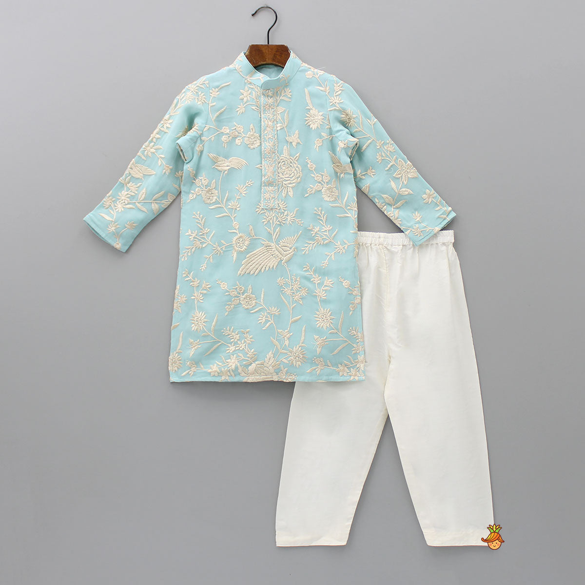 Pre Order: Thread Embroidered Blue Kurta And Pyjama