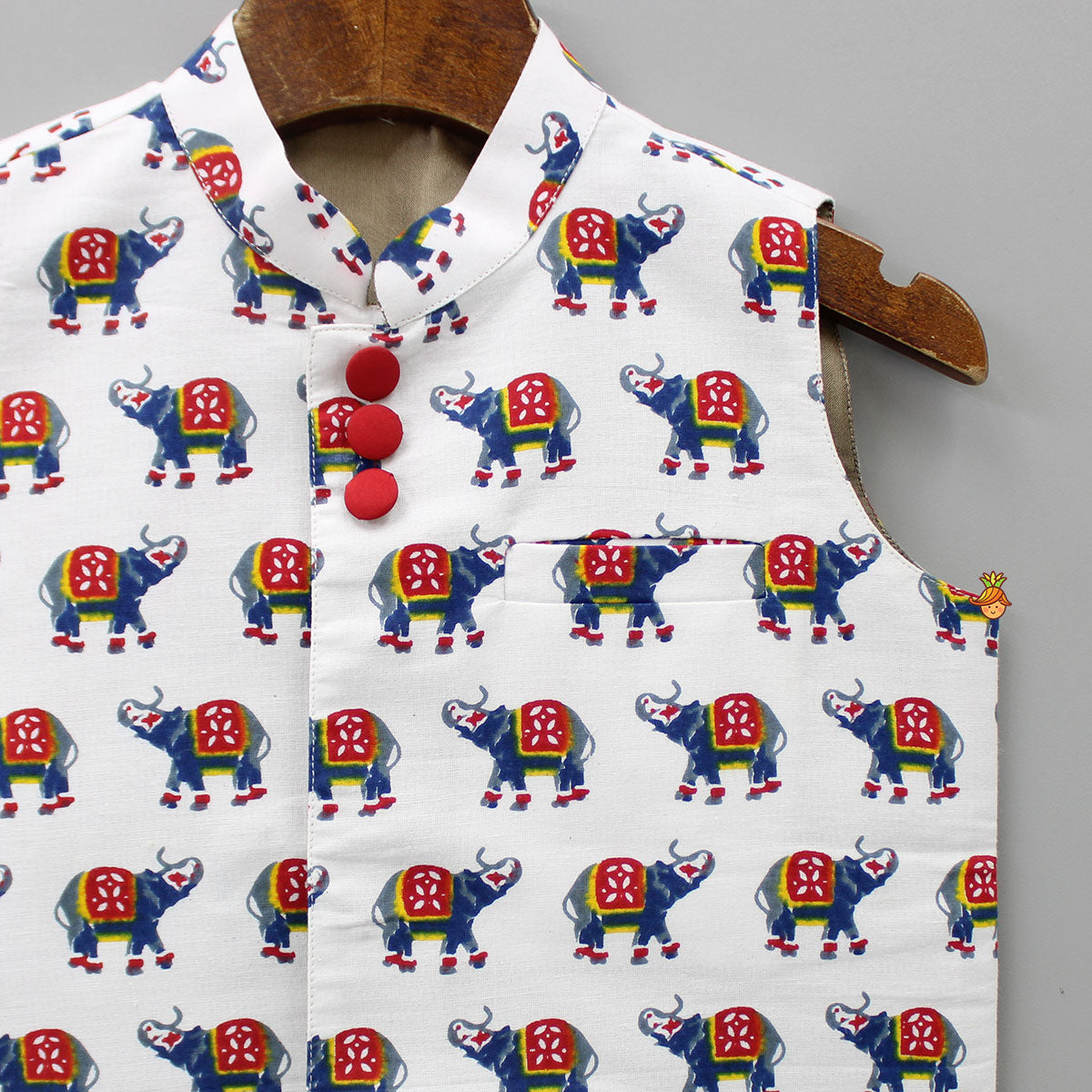 Contrasting Buttons Adorned Printed Multicolour Ethnic Jacket