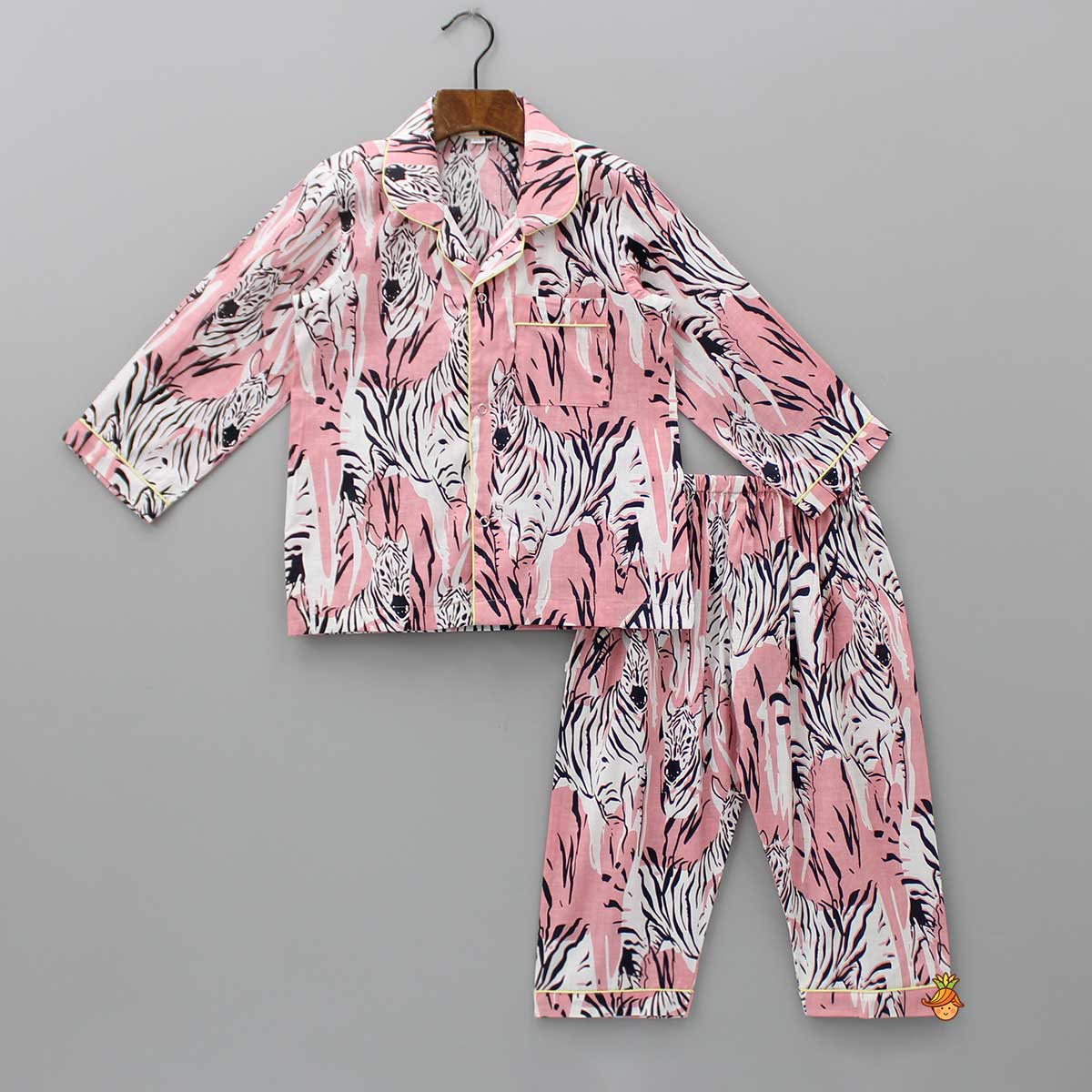 Animal-Printed Notched Collar Sleepwear