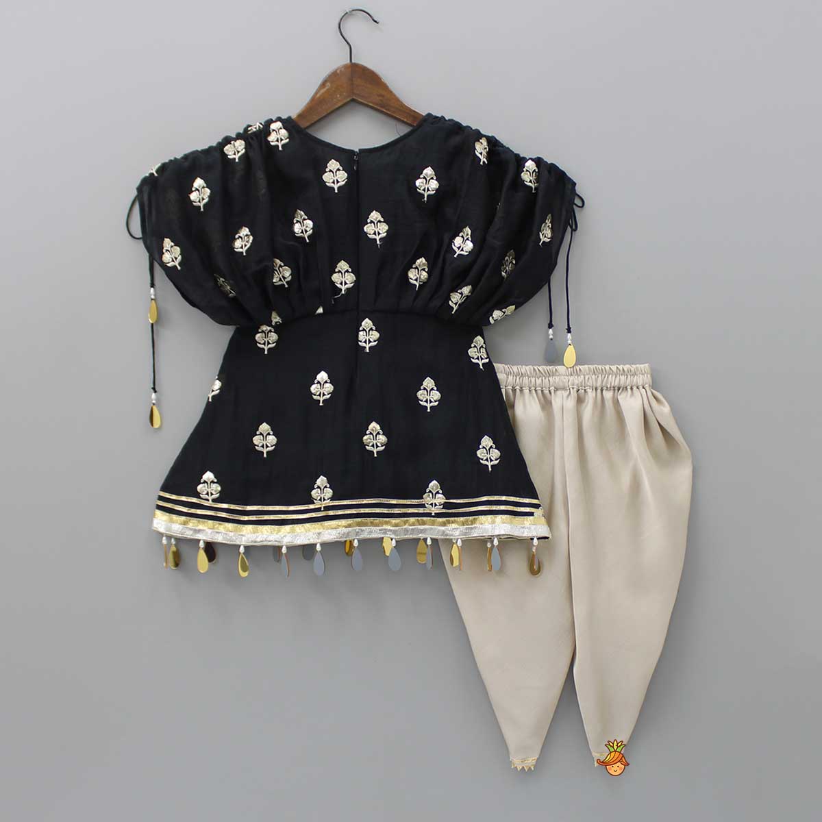 Kaftan Style Embroidered Kurti And Dhoti