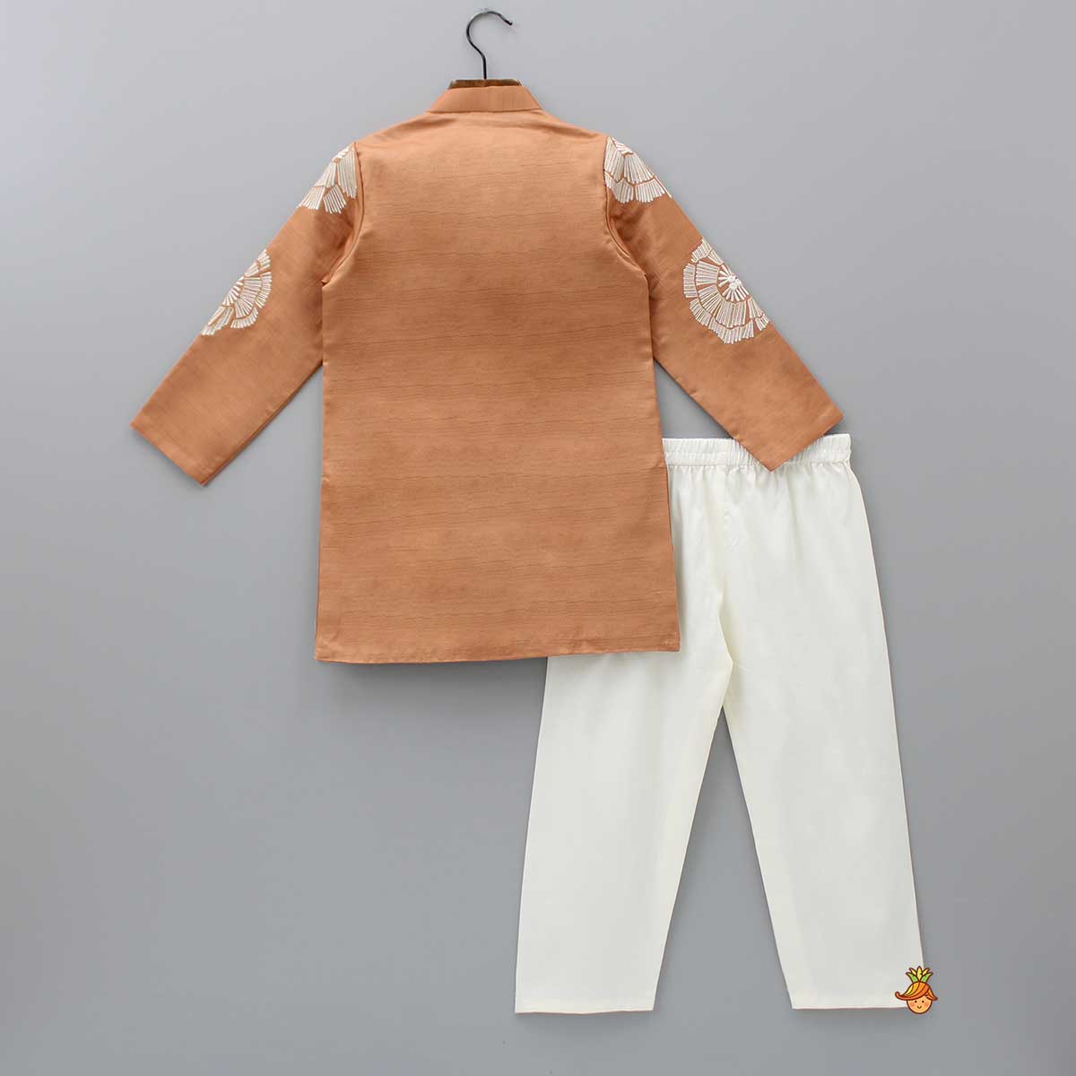 Thread Embroidered Peach Kurta And Off White Pyjama