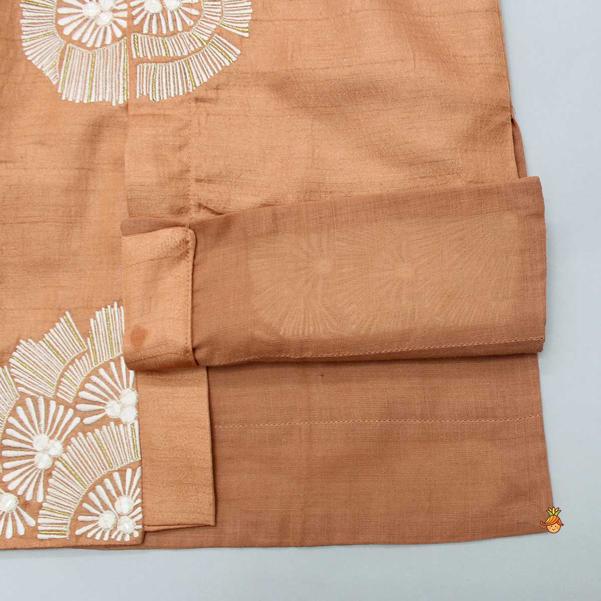 Thread Embroidered Peach Kurta And Off White Pyjama