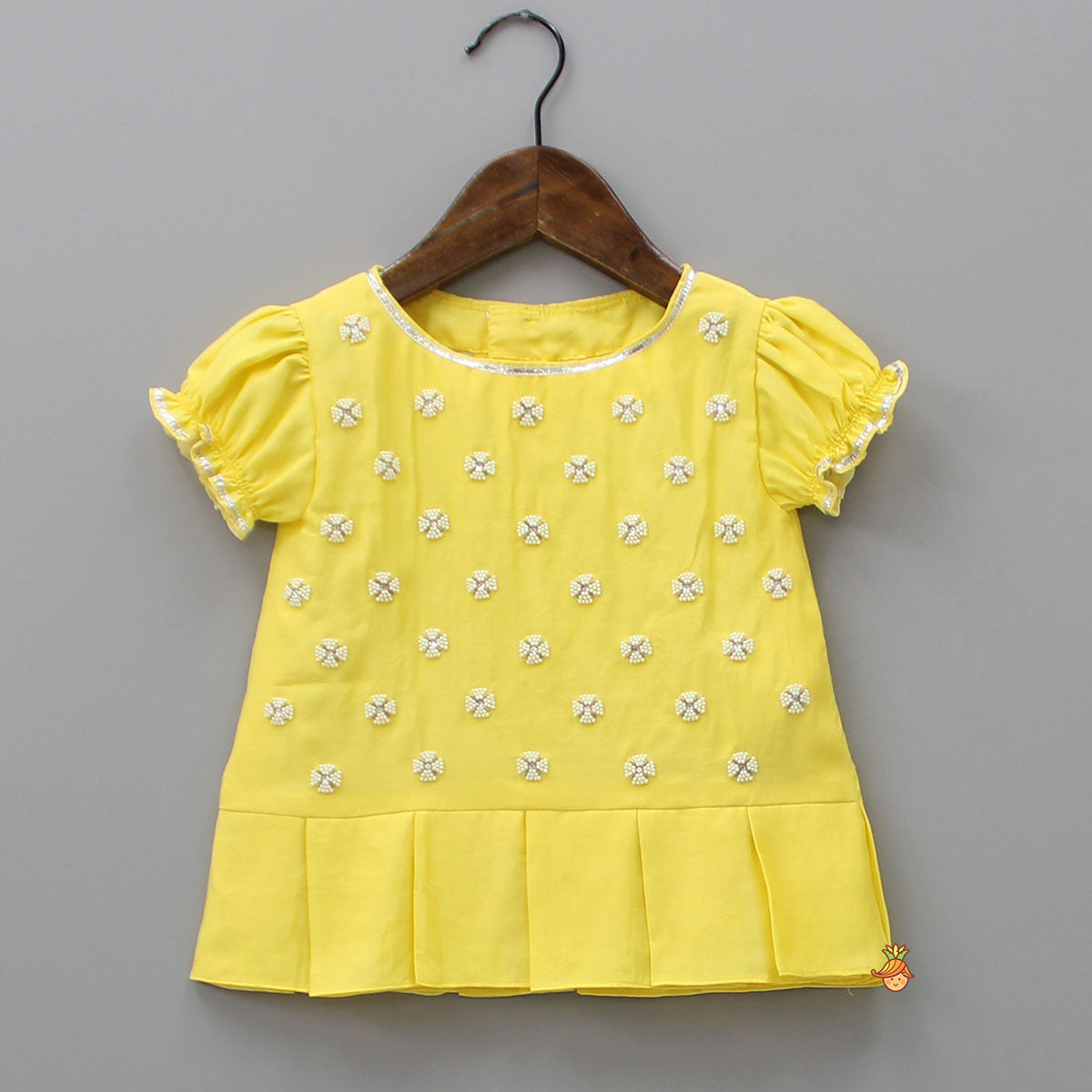 Yellow Top Embroidered With Pearls And Bloomer