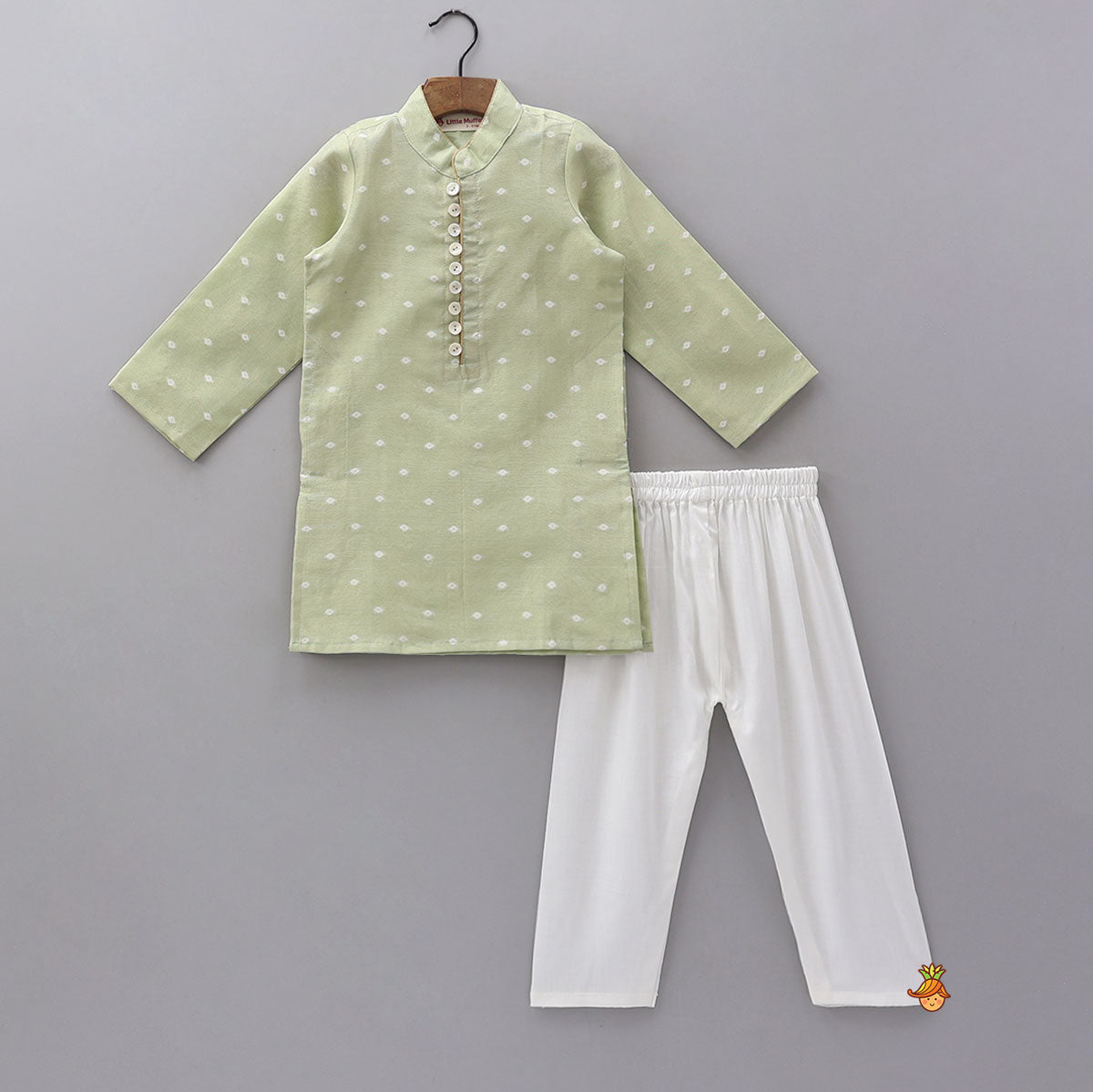 Booti Detailed Sheen Ethnic Kurta And Pyjama