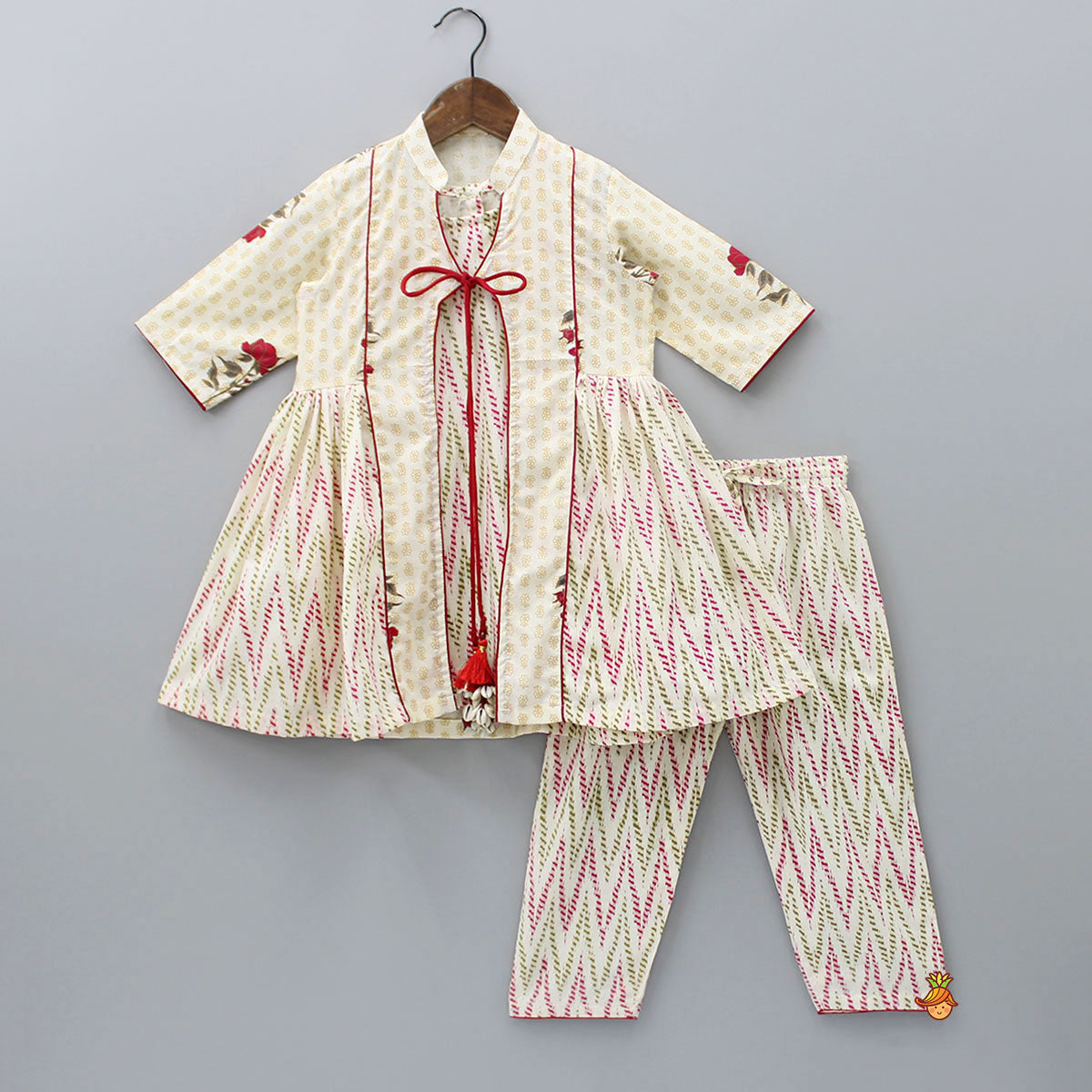 Off White Printed Top With Front Tie-Up Knot Jacket And Pant