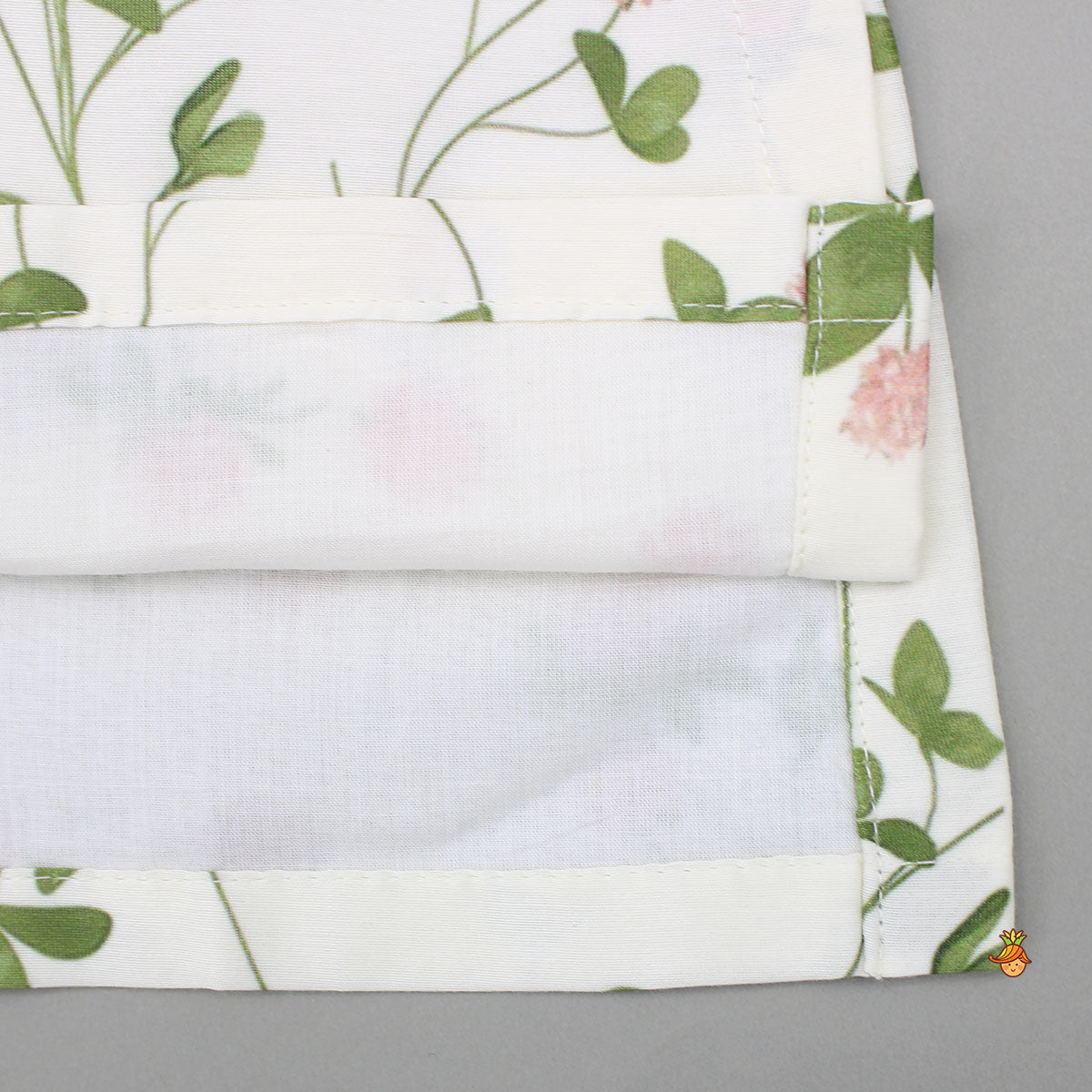 Floral Printed Kurta With Off White Pyjama