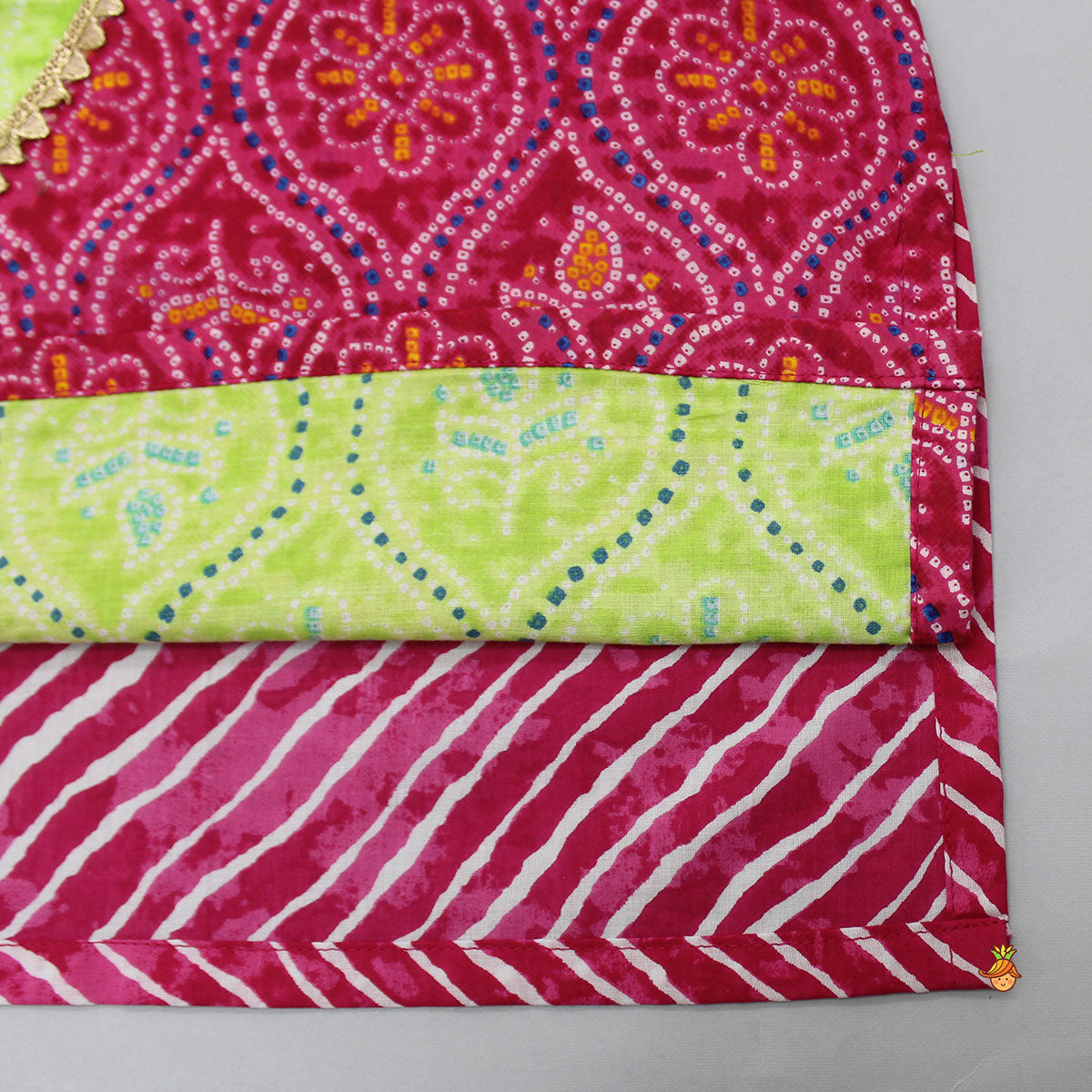 Bandhani And Leheriya Dual Printed Kurta With Pyjama