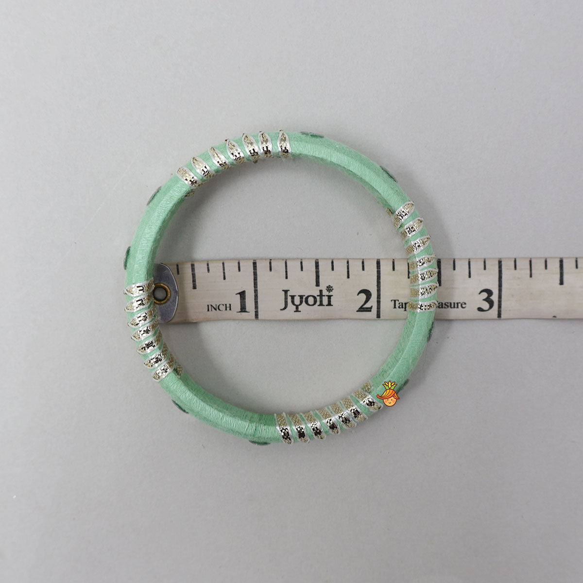 Lace Detailed Green Bangles Set