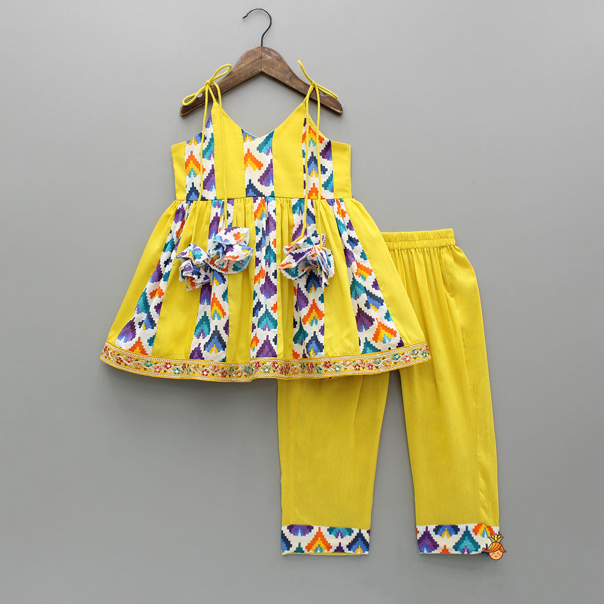 Printed Tie Up Strappy Kurti And Matching Pant