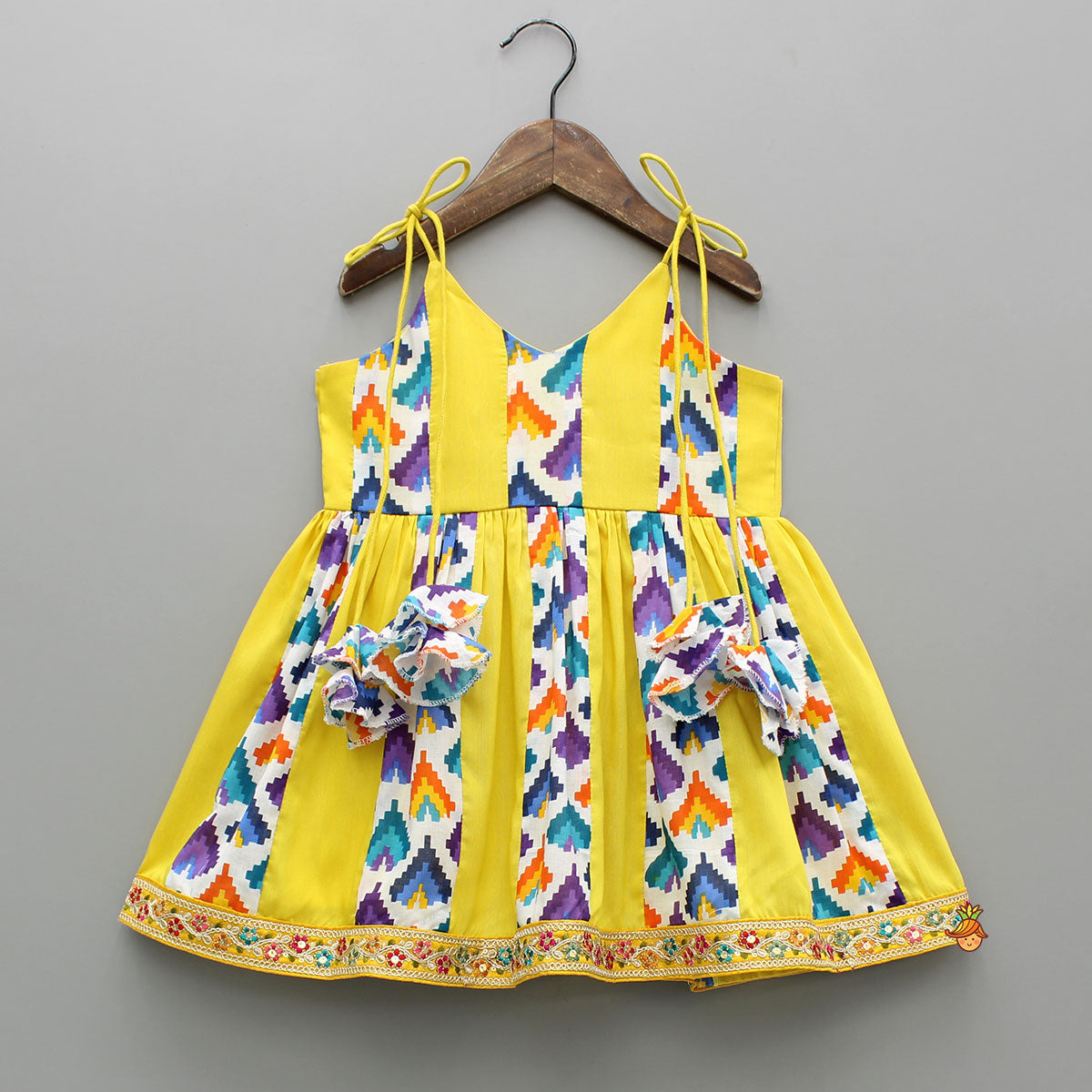 Printed Tie Up Strappy Kurti And Matching Pant