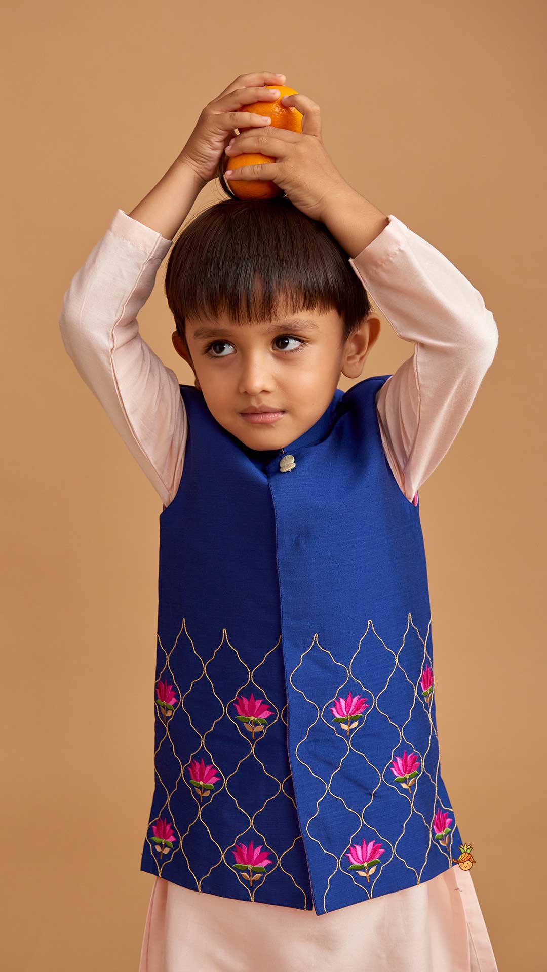 Kurta And Floral Thread Embroidered Jacket With Pyjama