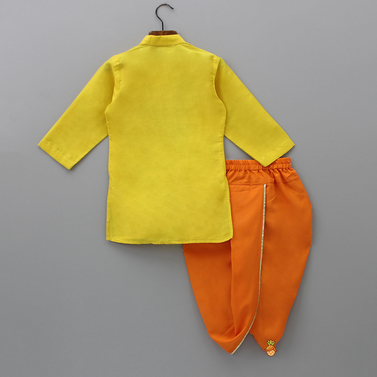 Yellow Embroidered Kurta And Dhoti With Mukut