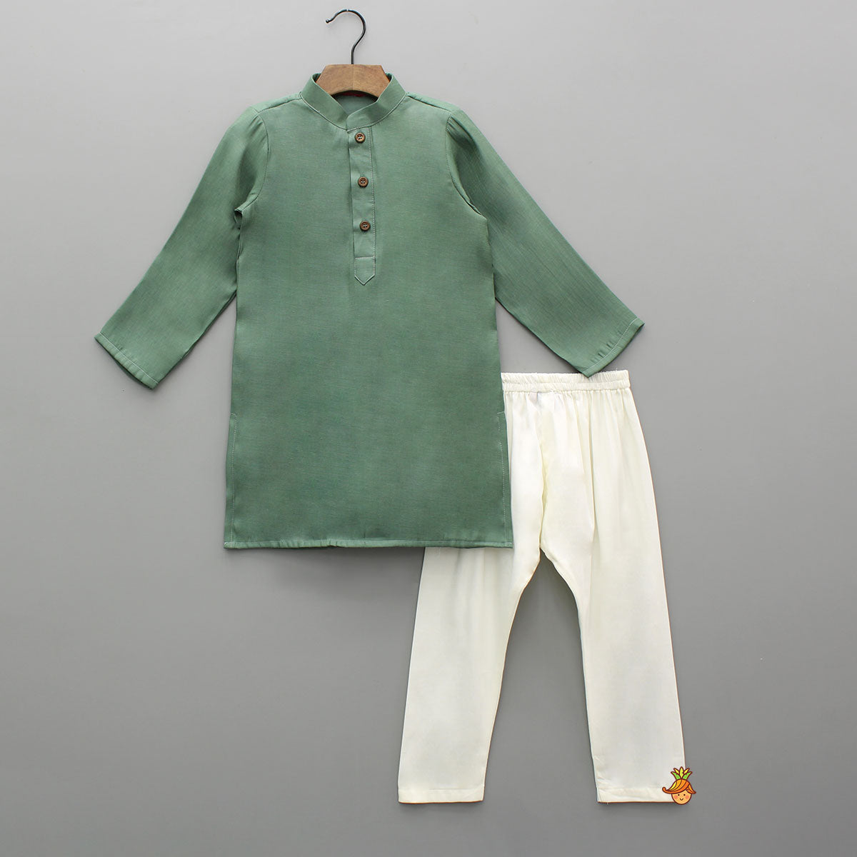 Green Kurta With Printed Jacket And Pyjama