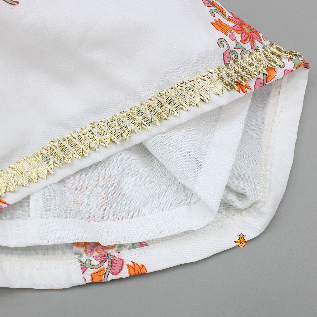 Printed Gota Lace Work Kurti With Pant And Matching Dupatta