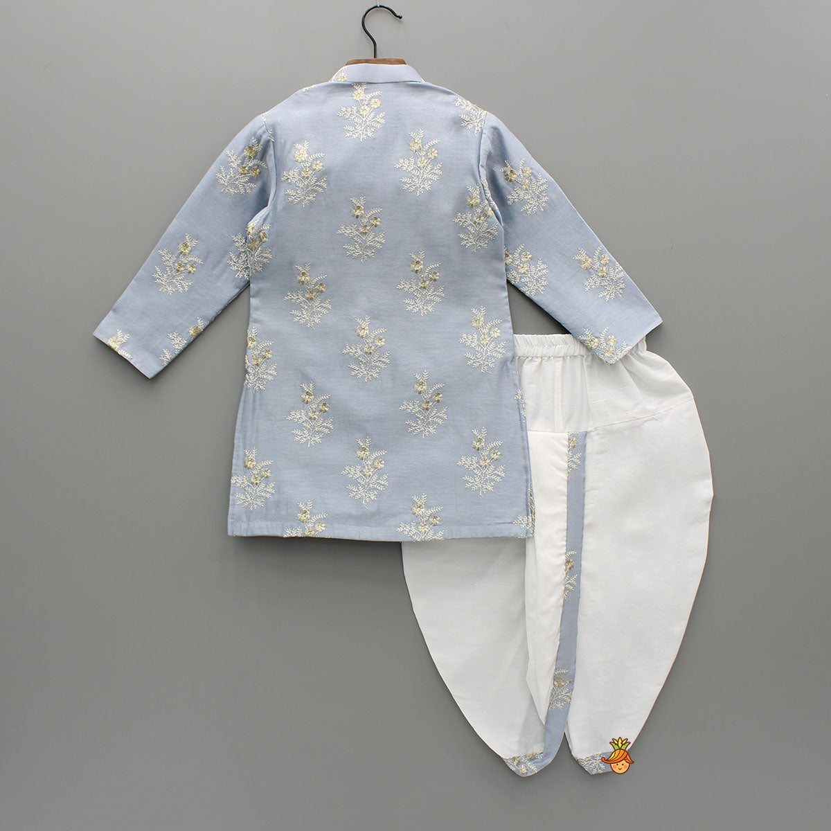 Zari Thread Embroidered Grey Kurta With Dhoti