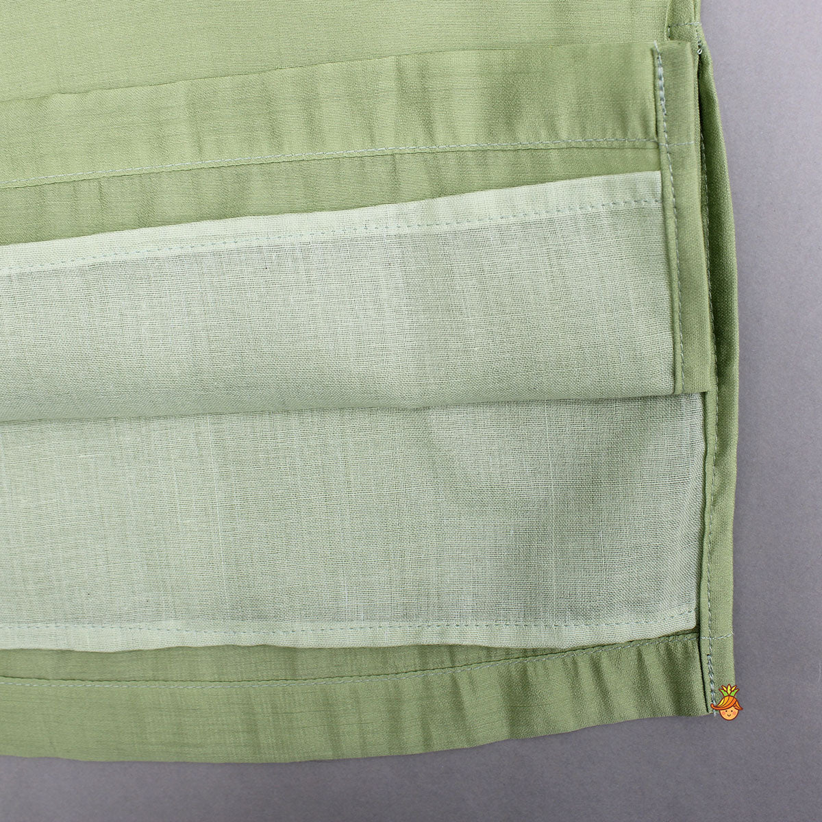 Embroidered Green Kurta And Pyjama