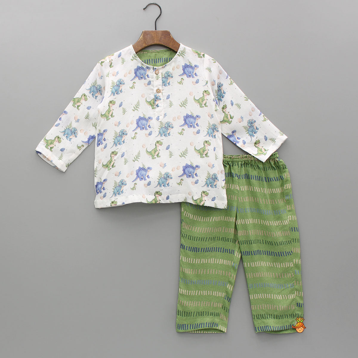 Animal-Printed Bamboo Fabric Top And Pyjama