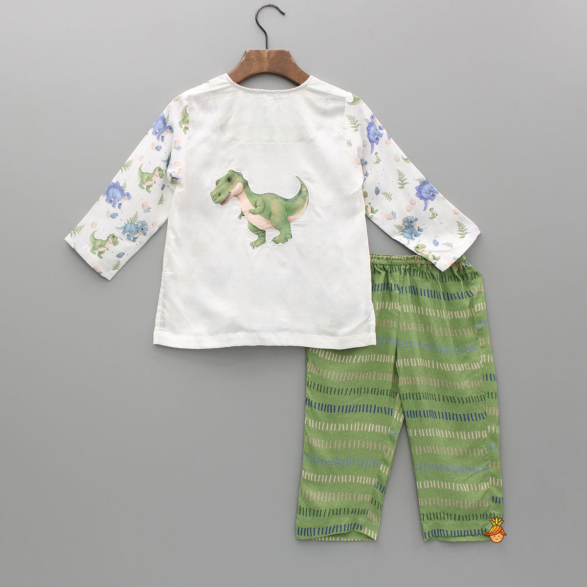 Animal-Printed Bamboo Fabric Top And Pyjama