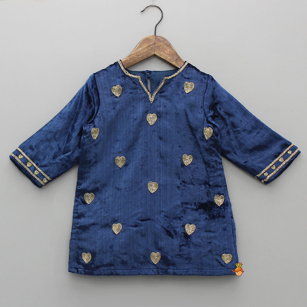 Blue Embroidered Velvet Kurti And Pant