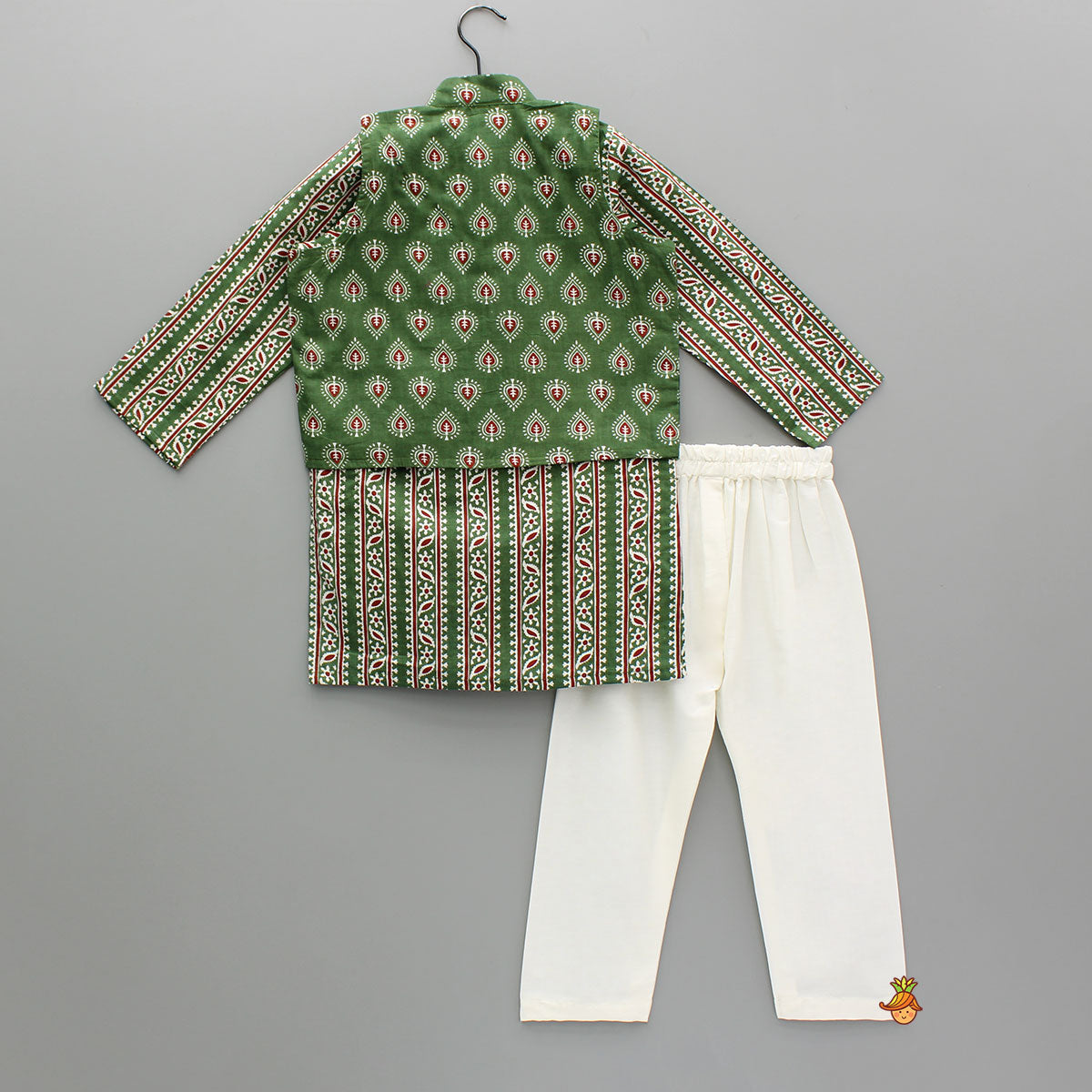 Printed Green Kurta And Jacket With Pyjama