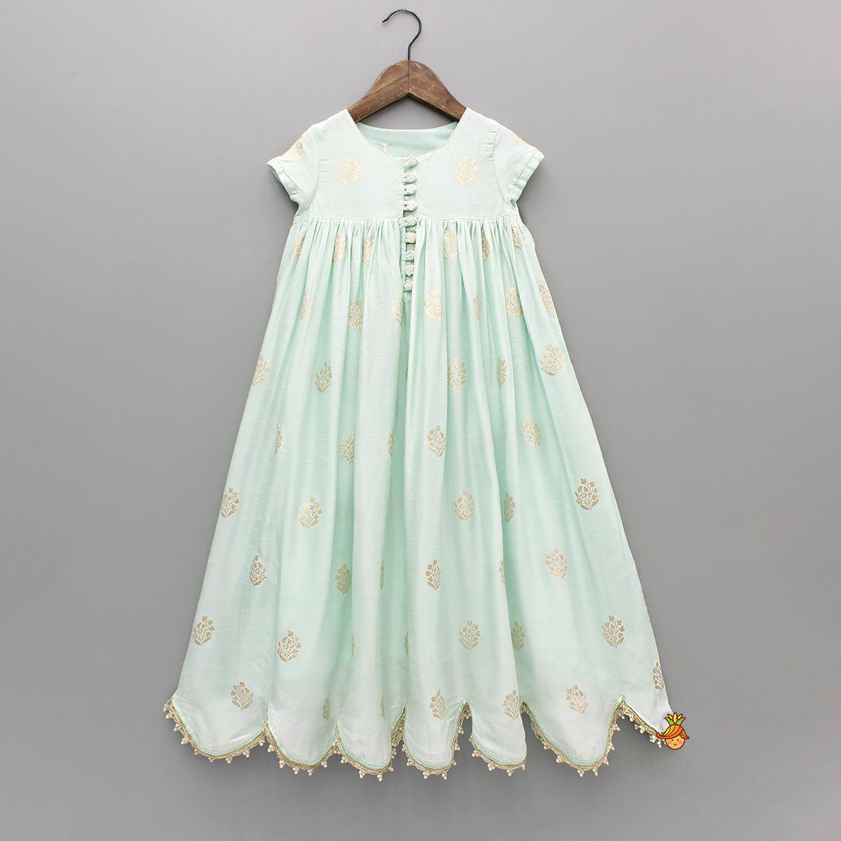 Embroidered Green Scalloped Hem Kurti