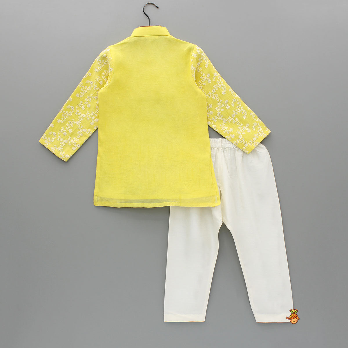 Chanderi Embroidered Yellow Kurta And Pyjama