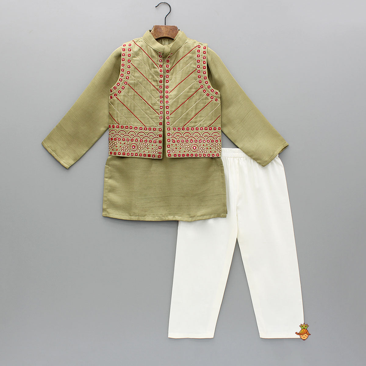 Green Kurta And Embroidered Jacket With Pyjama