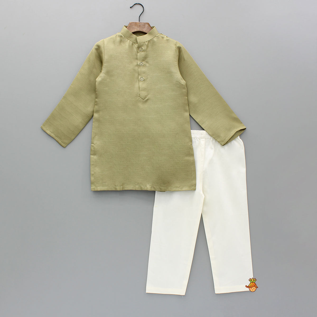 Green Kurta And Embroidered Jacket With Pyjama