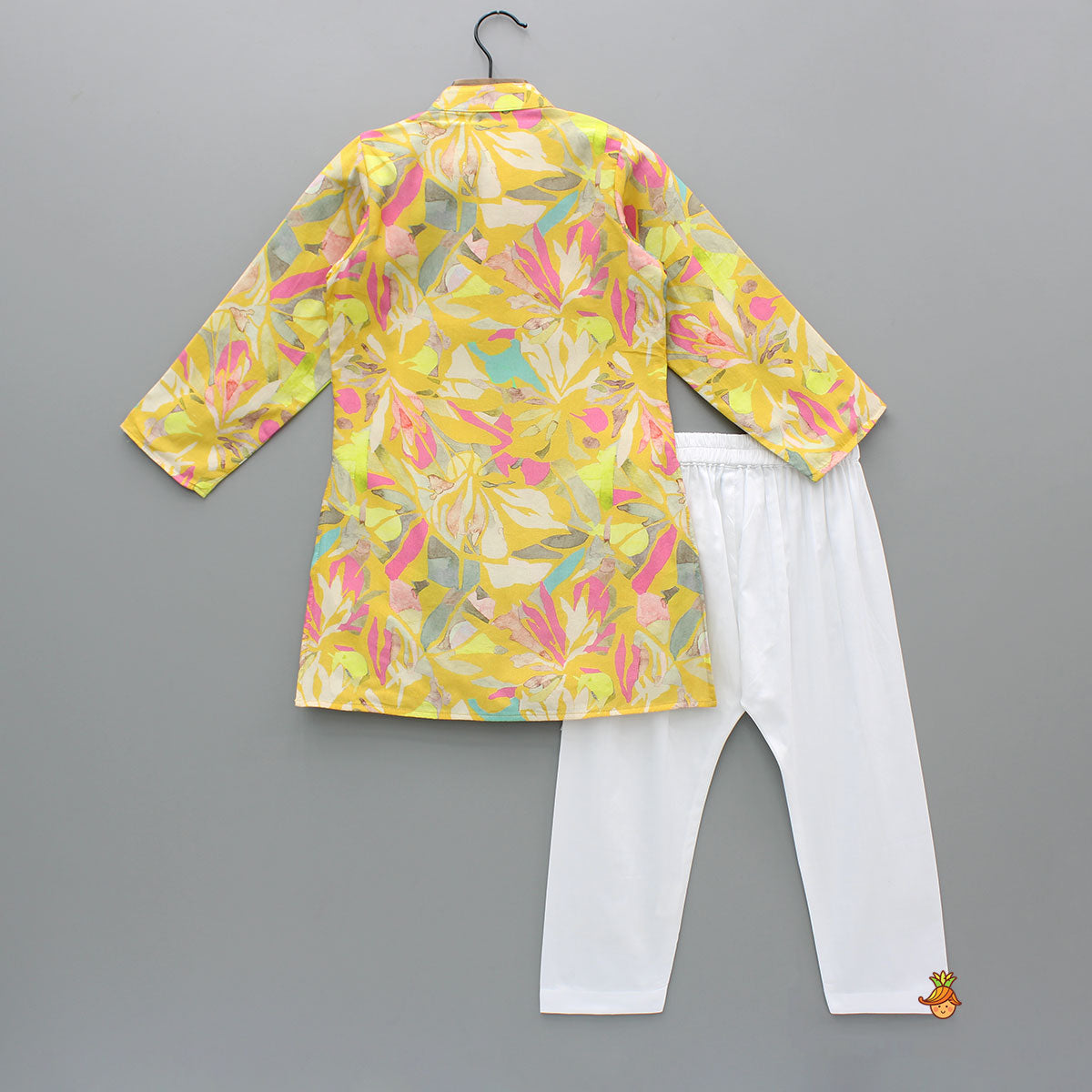 Yellow Multicolour Printed Kurta And Pyjama