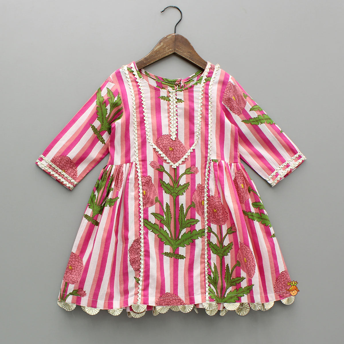 Pink Printed Gota Lace Detailed Kurti And Pant