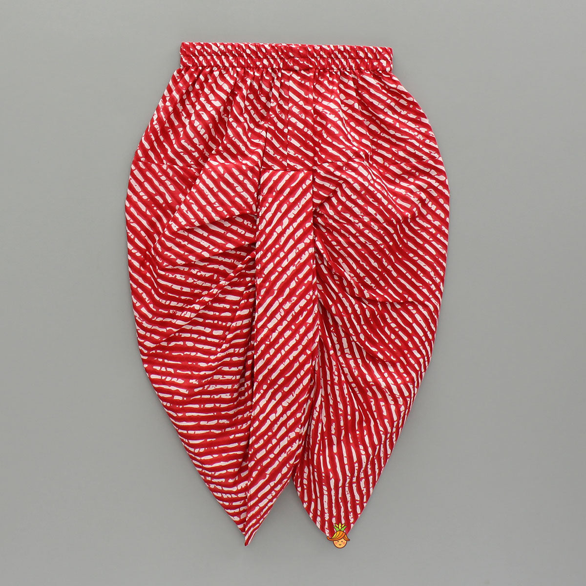 Bandhani Printed Kurta With Red Jacket And Leheriya Dhoti