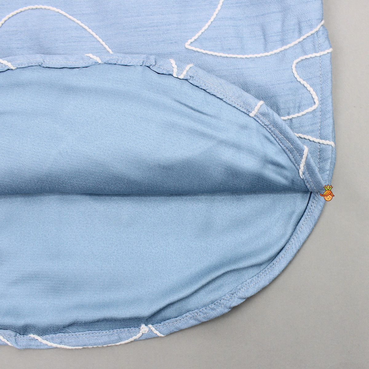 Blue Embroidered Kurta And Off White Pant