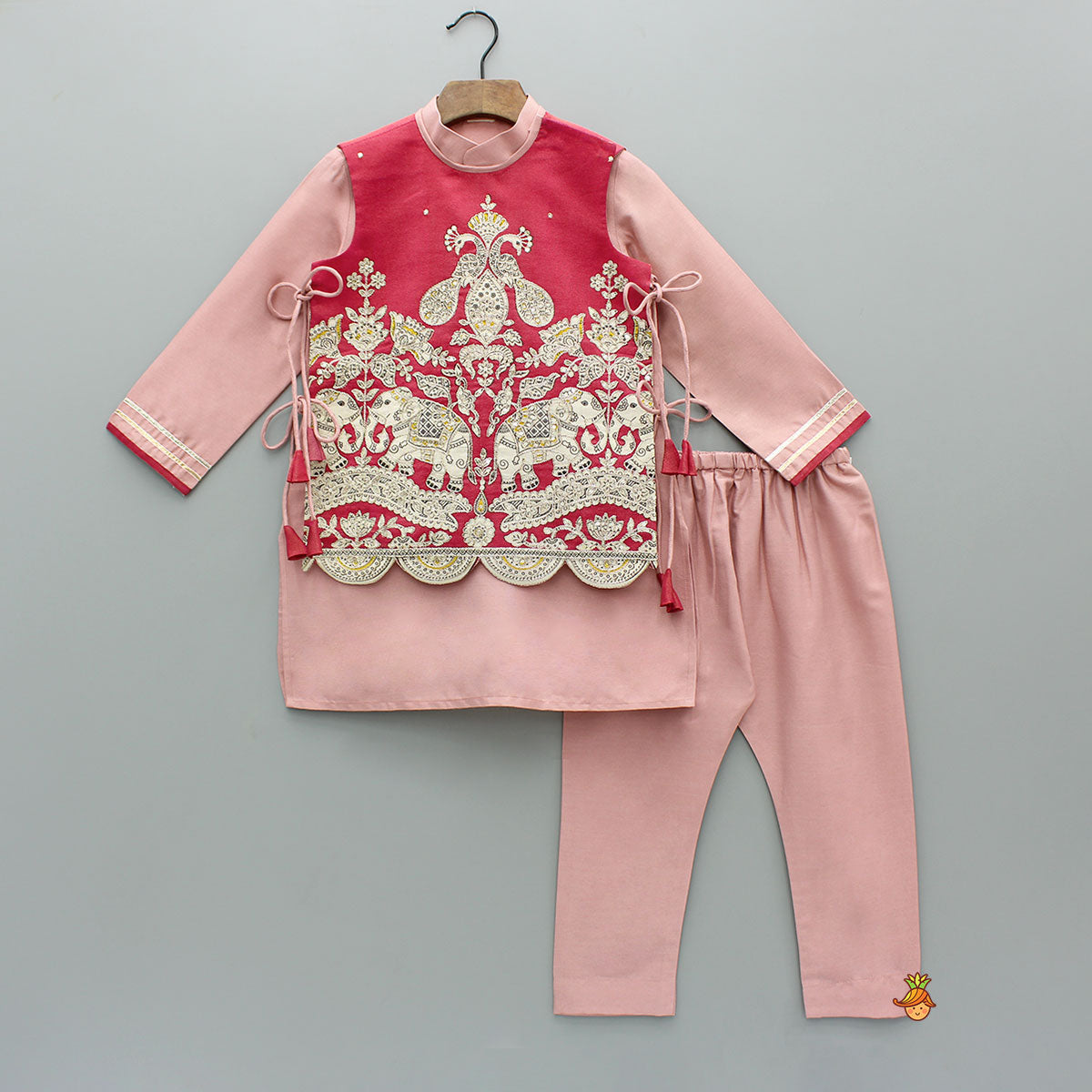 Kurta With Printed Embroidered Jacket And Pyjama