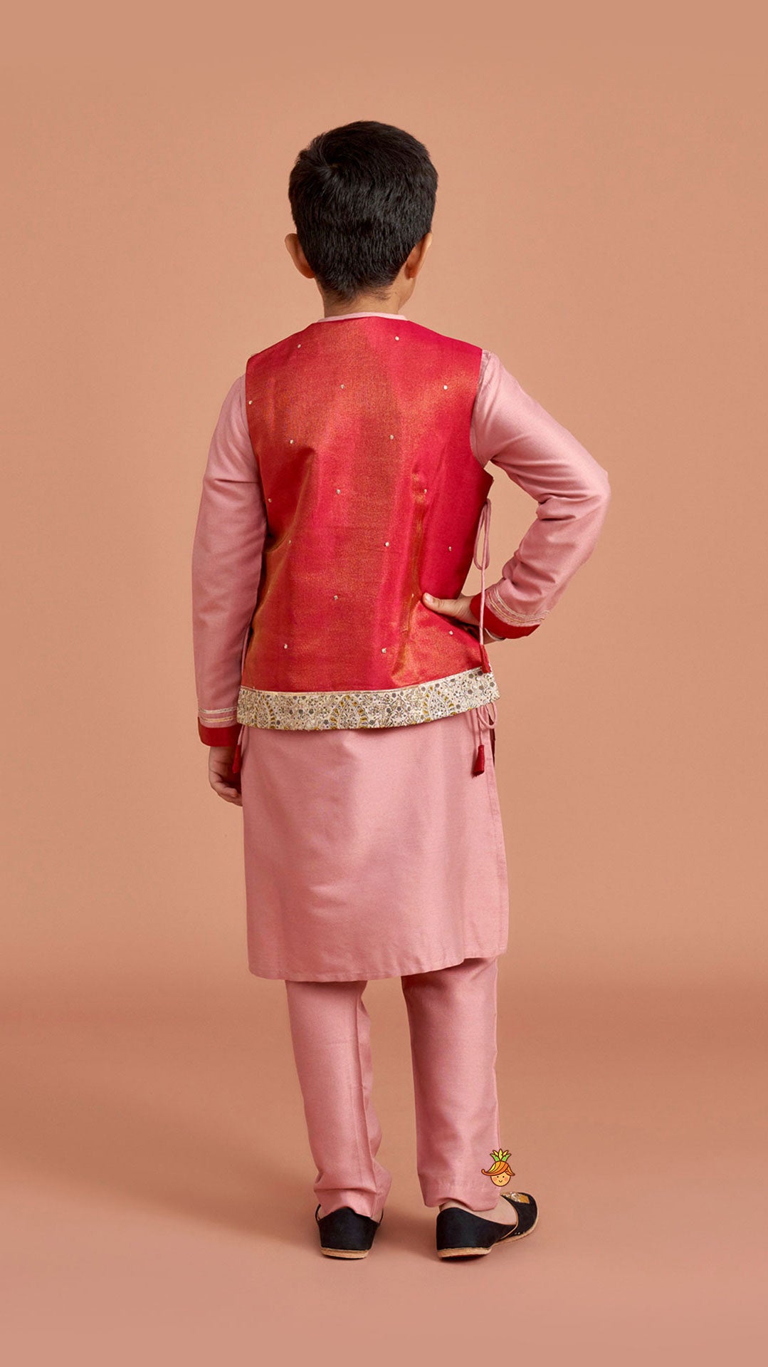 Kurta With Printed Embroidered Jacket And Pyjama