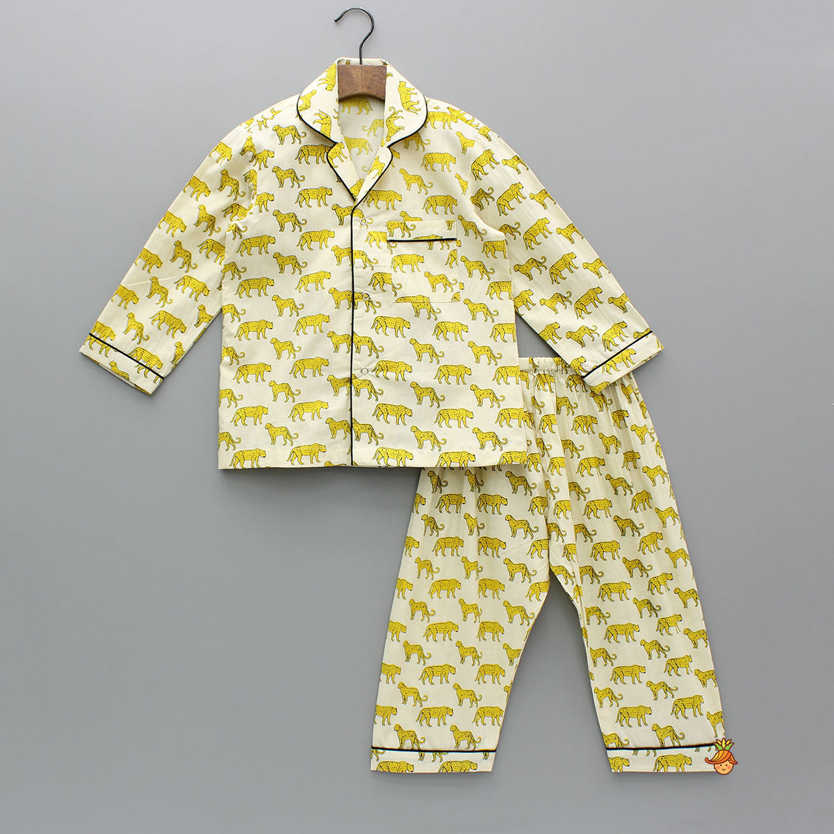 Animal Printed Off White Cotton Sleepwear