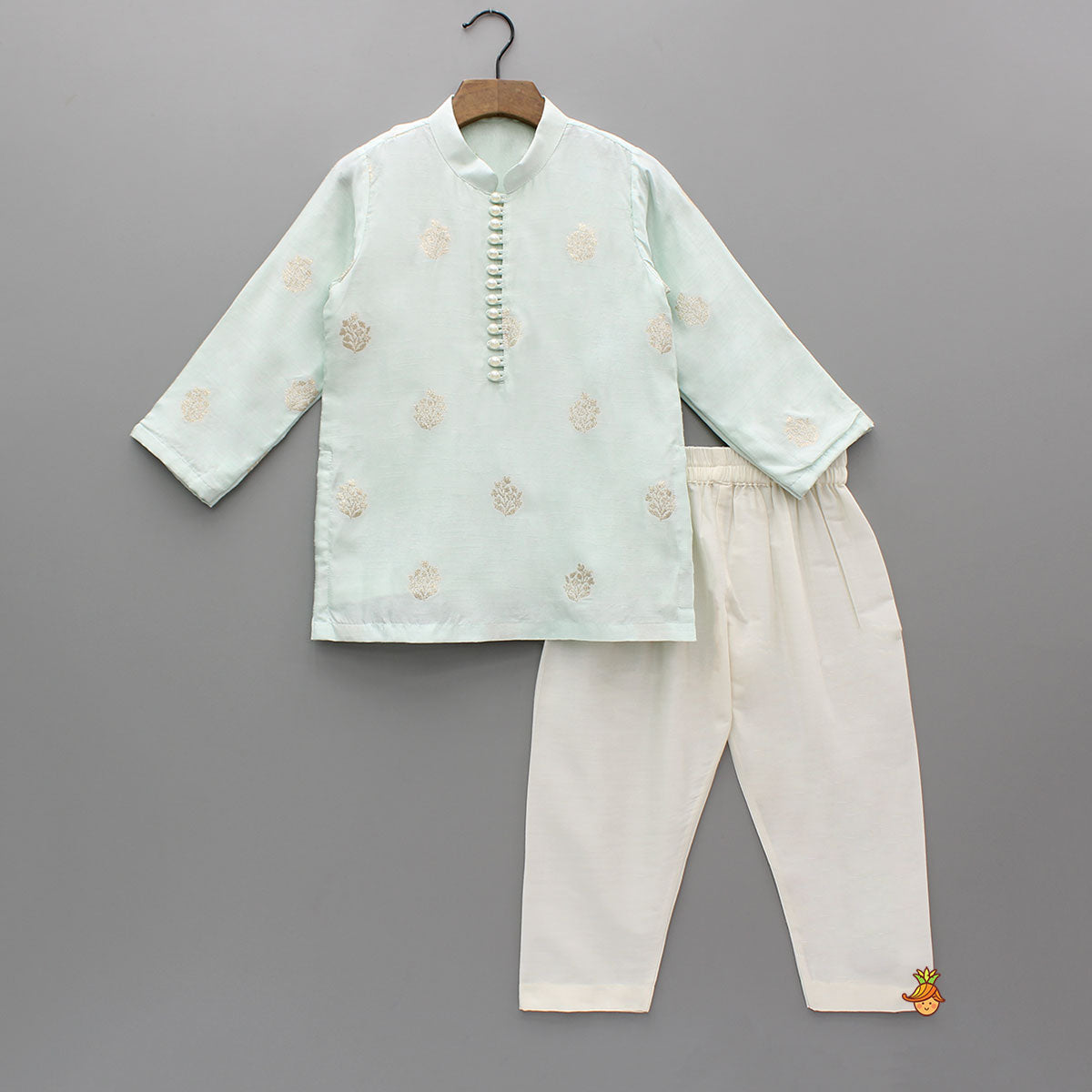 Kurta With Detailed Loop Buttons And Pyjama